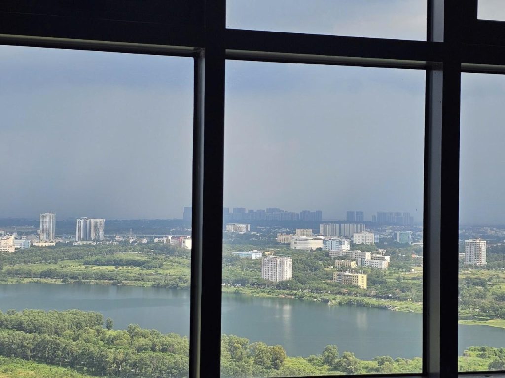 Căn hộ có hướng Đông Nam view cực kì đẹp